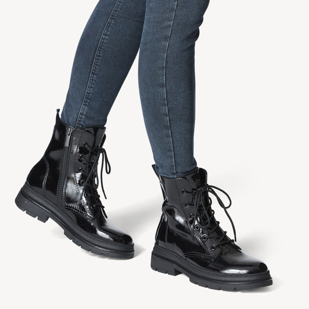 1-1-25210-29 018 Μποτάκι Μαύρο Patent Τamaris